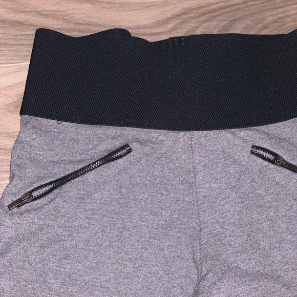 PERFECT CONDITION - Picture 3 of 4